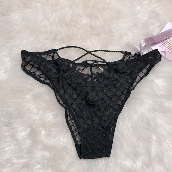 Savage x Fenty Black Cut Out Back Sheer Panty🌺 - Picture 2 of 8